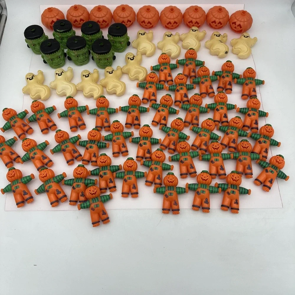 67 Pcs. Halloween Pumpkin Ghost Frankenstein Scarecrow Blow Mold String Lights